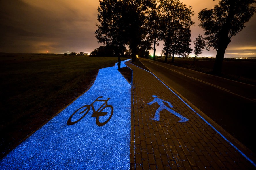 Poland’s First Glow-in-the-Dark Bike Path Now Open to Cyclists